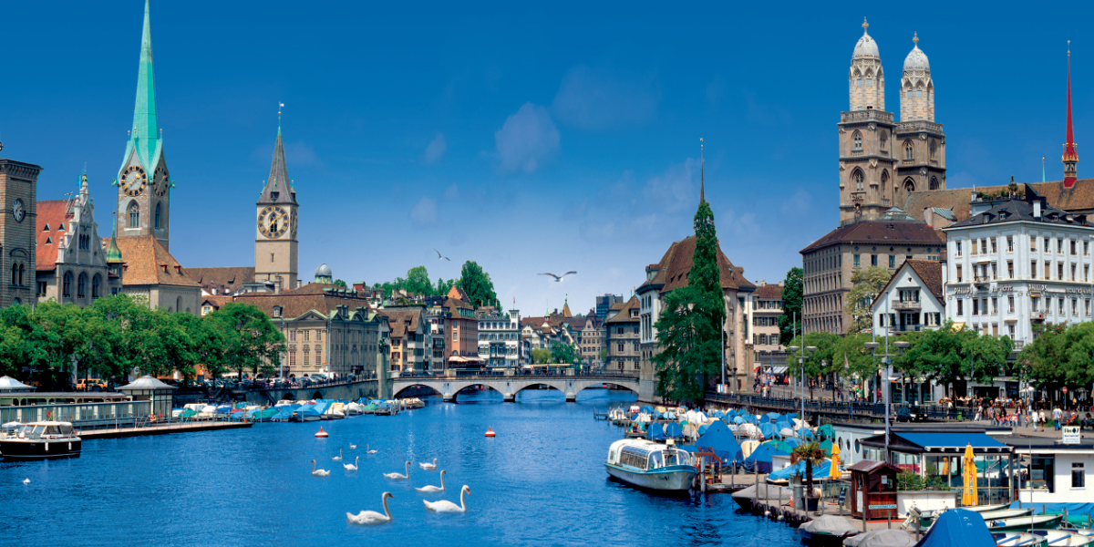 Postkarte · Zuerich · Limmat · Fraumuenster Stpeter Grossmuenster